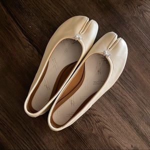 Maison Margiela Tabi shoes